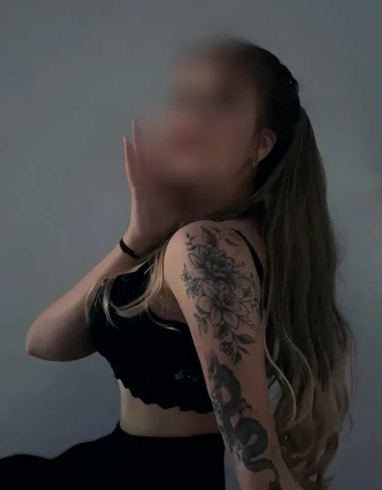 Manuela, 21 años