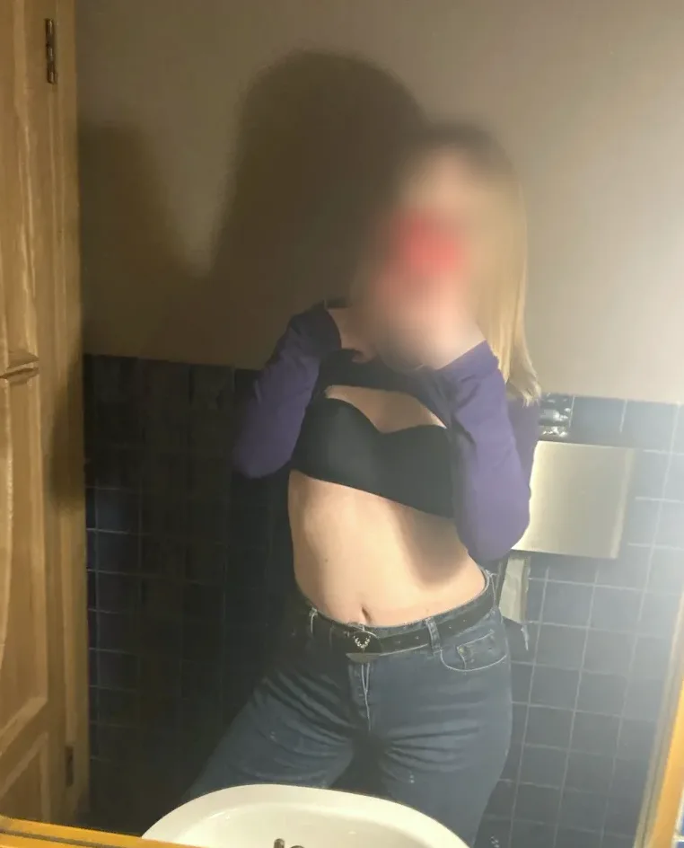 Uxía, 33 años